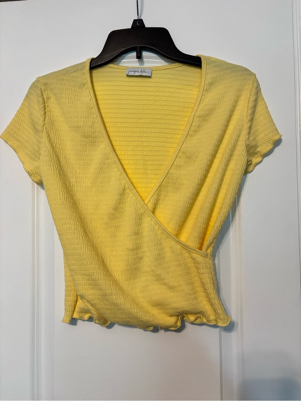 Juniper Blu Yellow Wrap Crop Top Size Small